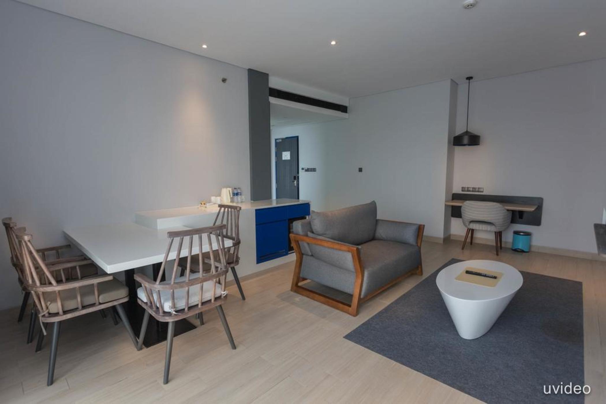 Ibis Styles Batam Nagoya Hotel Eksteriør billede