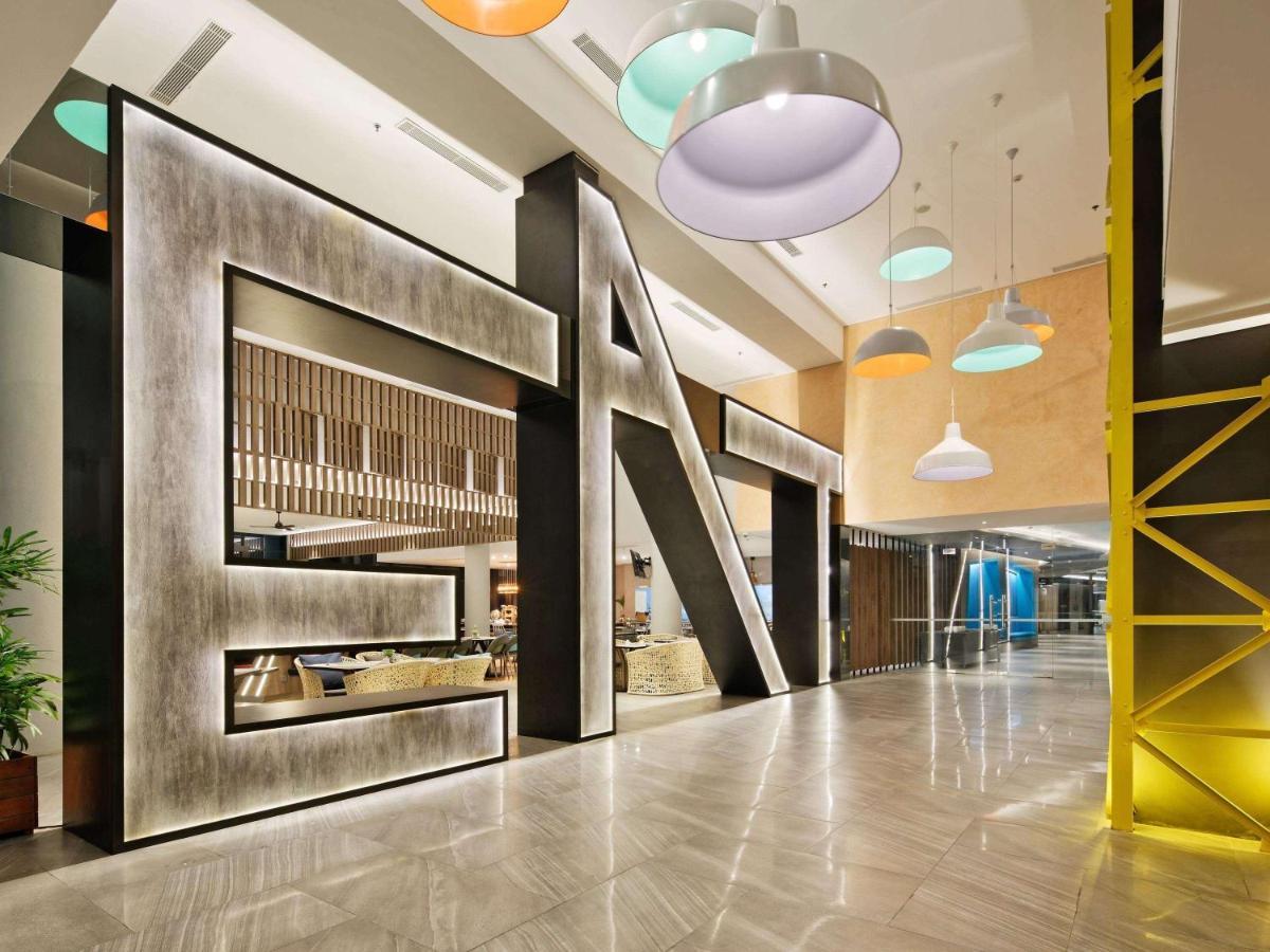 Ibis Styles Batam Nagoya Hotel Eksteriør billede