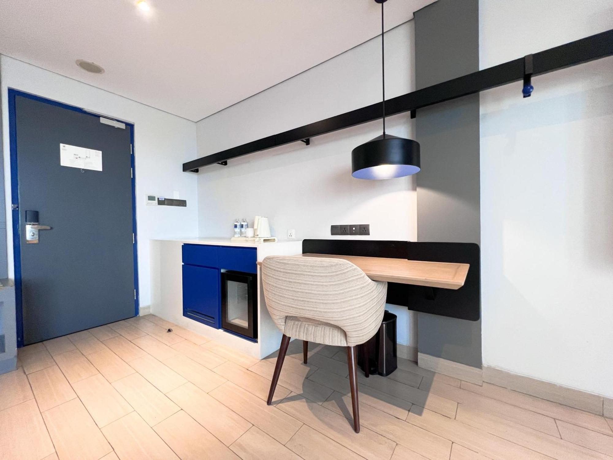 Ibis Styles Batam Nagoya Hotel Eksteriør billede