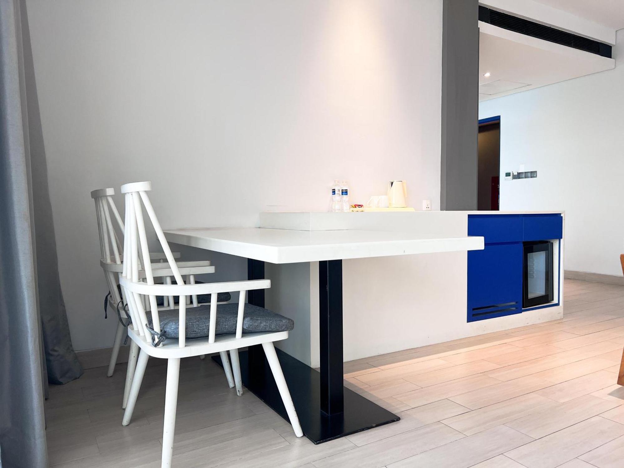 Ibis Styles Batam Nagoya Hotel Eksteriør billede