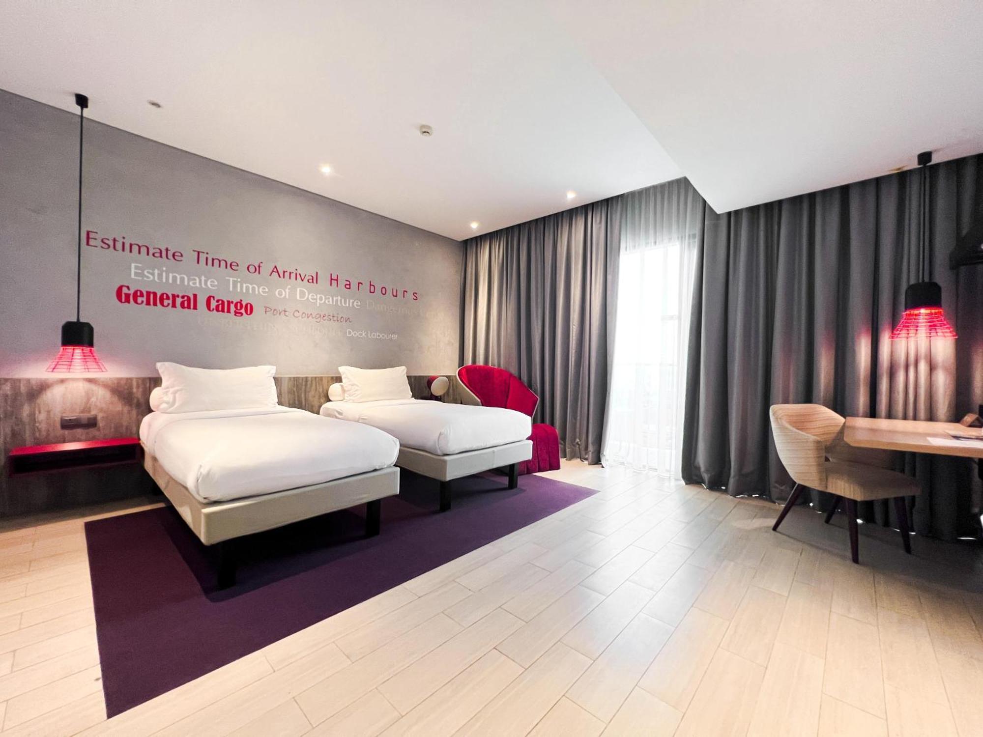 Ibis Styles Batam Nagoya Hotel Eksteriør billede