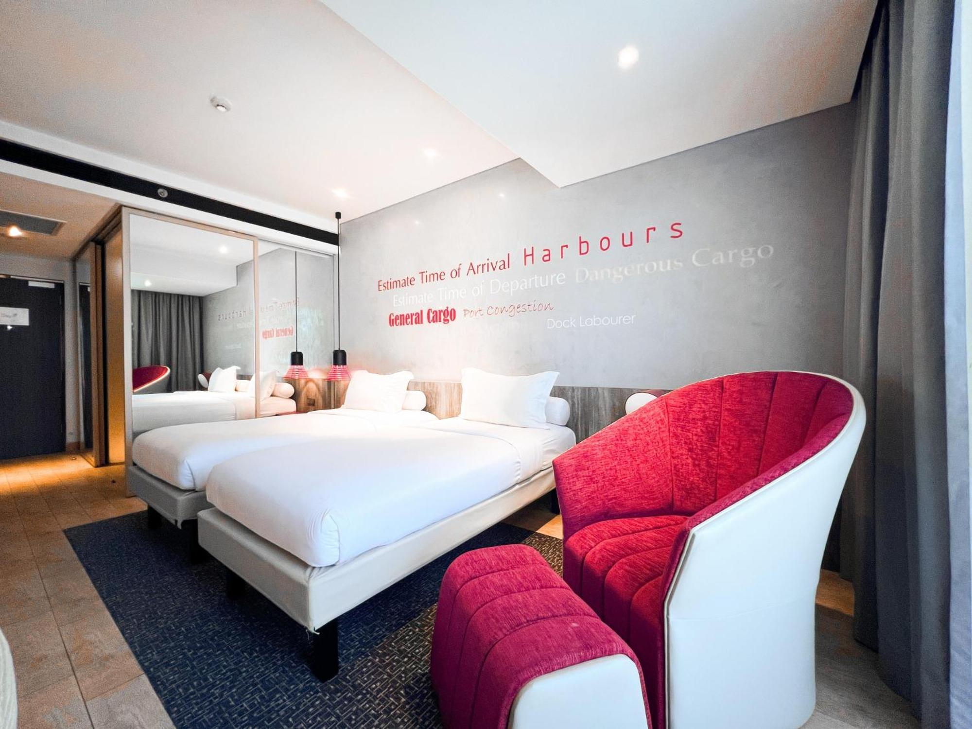 Ibis Styles Batam Nagoya Hotel Eksteriør billede