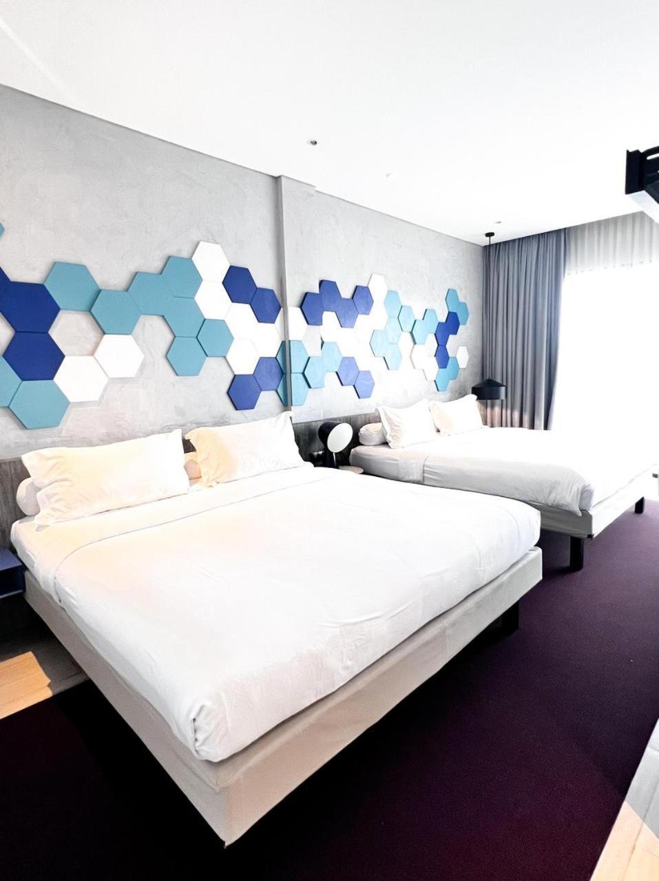 Ibis Styles Batam Nagoya Hotel Eksteriør billede